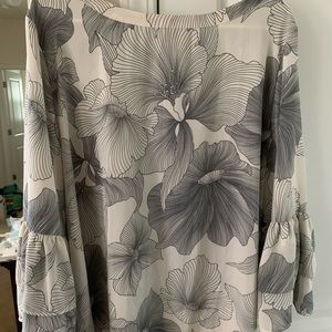 Loft top with bell sleeves